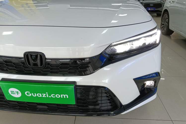 Used Honda Civic 2023 240TURBO CVT Dynamic Edition Left Front Headlight