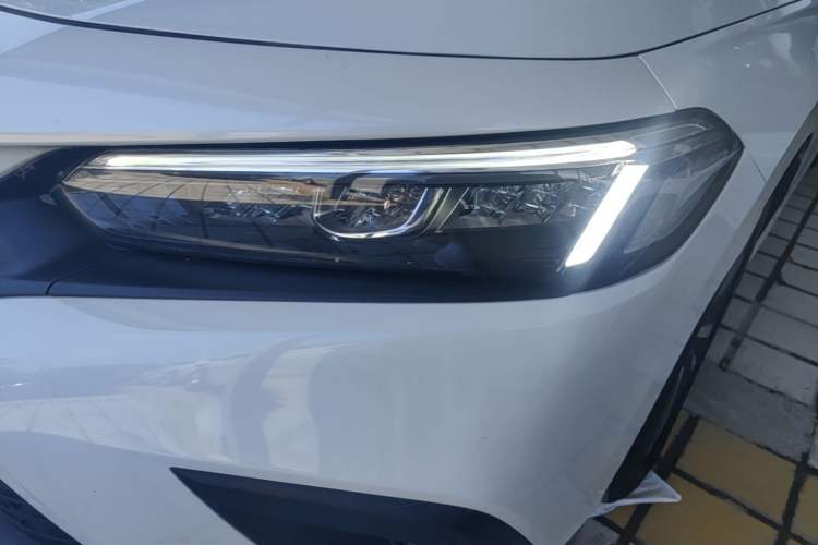 Used Honda Civic 2023 240TURBO CVT Dynamic Edition Left Front Headlight