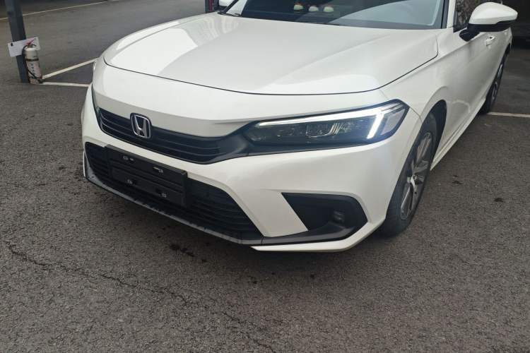 Used Honda Civic 2023 240TURBO CVT Dynamic Edition Left Front Headlight