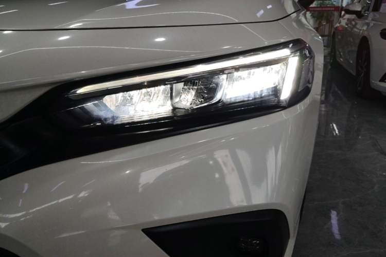 Used Honda Civic 2023 240TURBO CVT Dynamic Edition Left Front Headlight