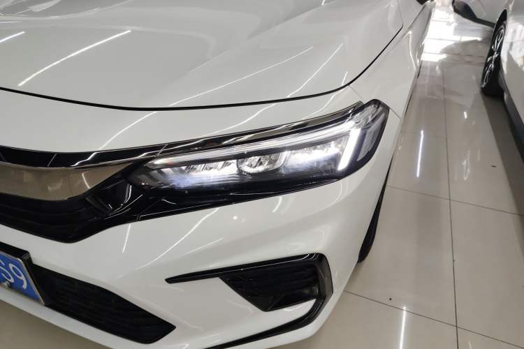 Used Honda Civic 2023 240TURBO CVT Dynamic · Center Stage Special Edition Left Front Headlight