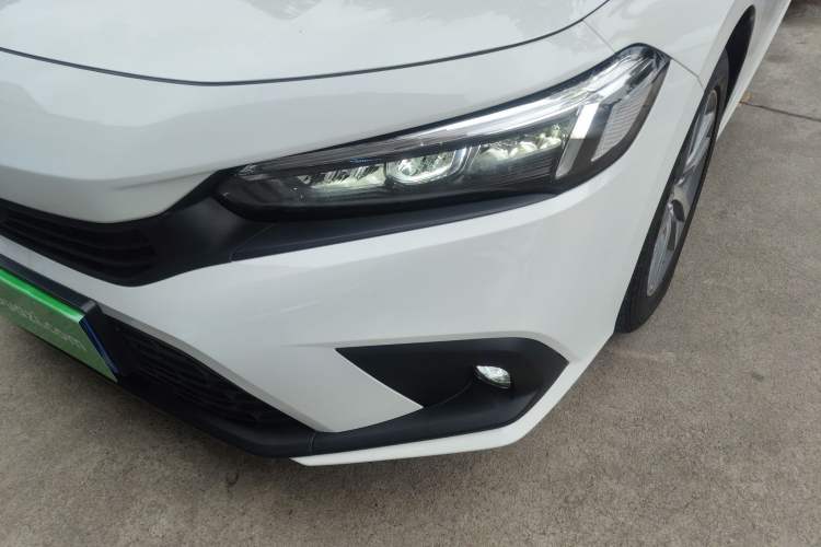 Used Honda Civic 2023 240TURBO CVT Dynamic Edition Left Front Headlight