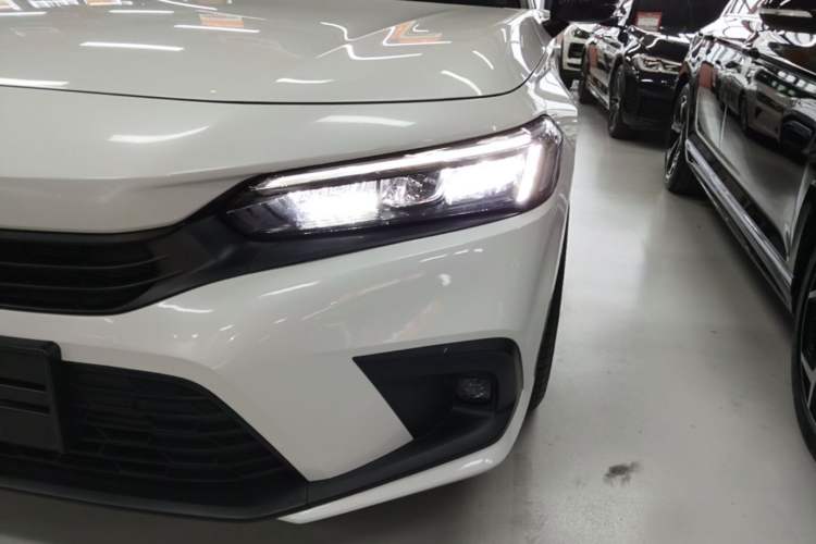 Used Honda Civic 2023 240TURBO CVT Dynamic Edition Left Front Headlight