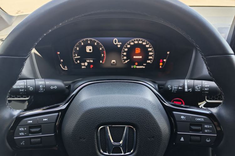 Used Honda Civic 2023 HATCHBACK 240TURBO CVT Extreme Edition Left Front Seat