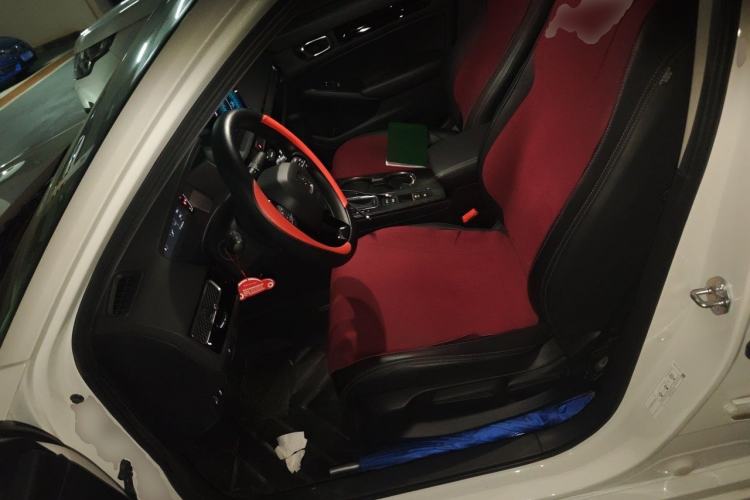 Used Honda Civic 2023 240TURBO CVT Dynamic Edition Left Front Seat