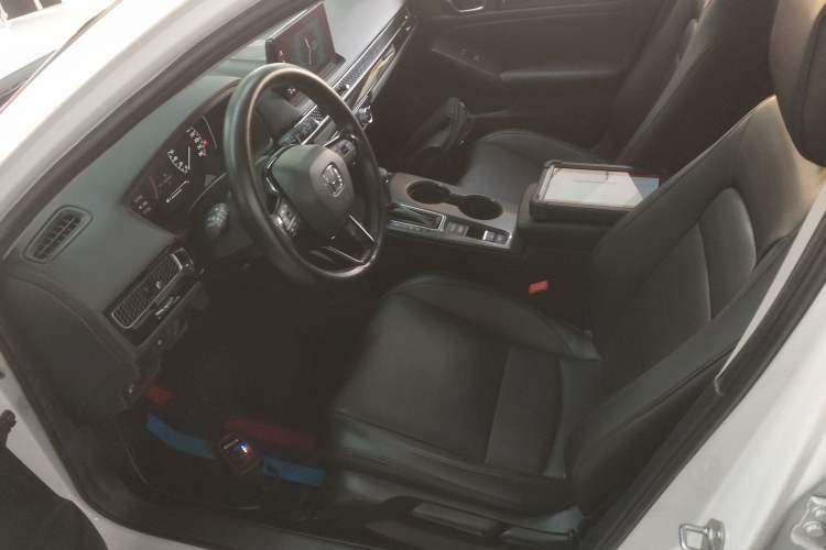 Used Honda Civic 2023 HATCHBACK 240TURBO CVT Zhiyue Edition Left Front Seat
