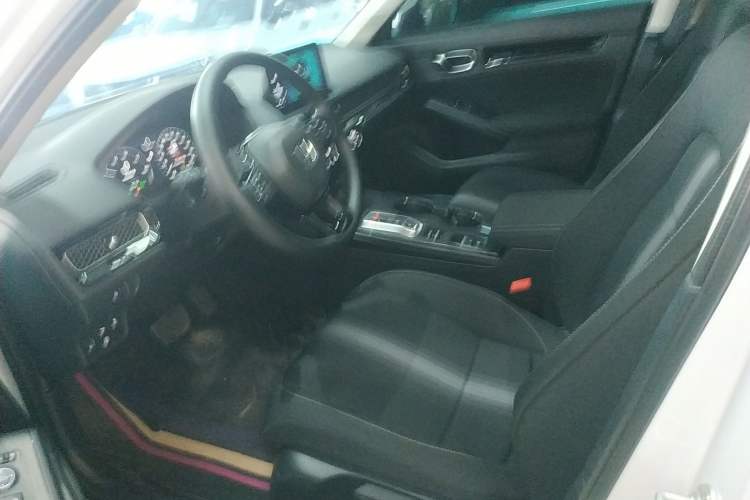 Used Honda Civic 2023 HATCHBACK 2.0L eHEV Extreme Edition Left Front Seat