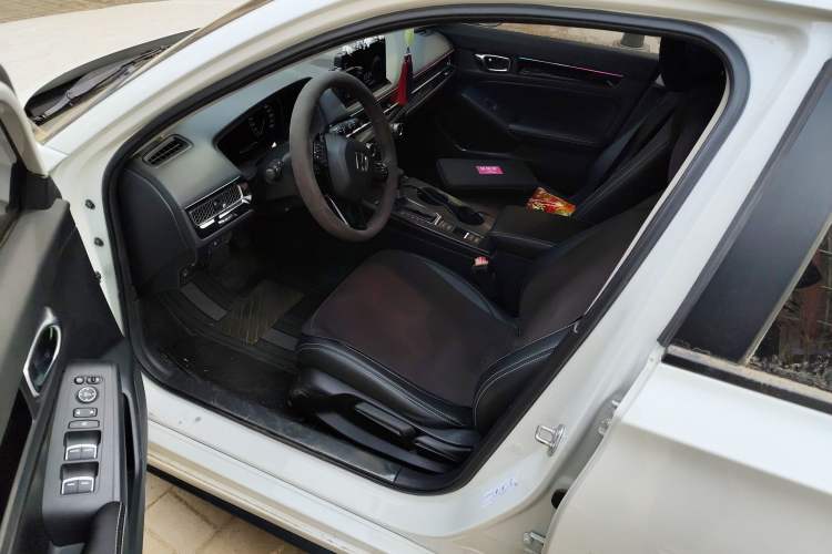 Used Honda Civic 2023 HATCHBACK 240TURBO CVT Zhiyue Edition Left Front Seat