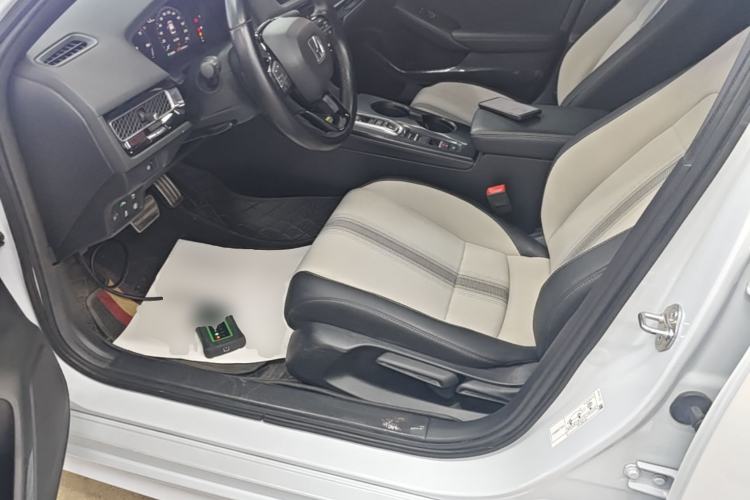 Used Honda Civic 2023 2.0L eHEV Sharp Edition Left Front Seat