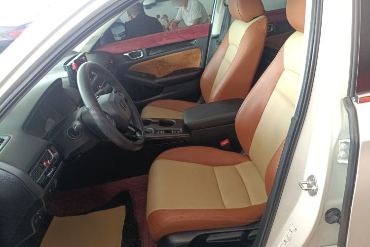 Used Honda Civic 2023 240TURBO CVT Dynamic Edition Left Front Seat