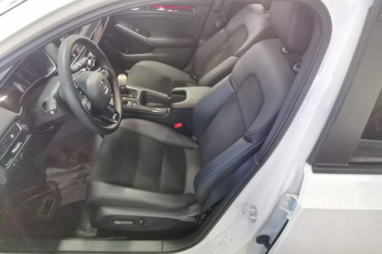 Used Honda Civic 2023 HATCHBACK 240TURBO Manual Extreme Edition Left Front Seat