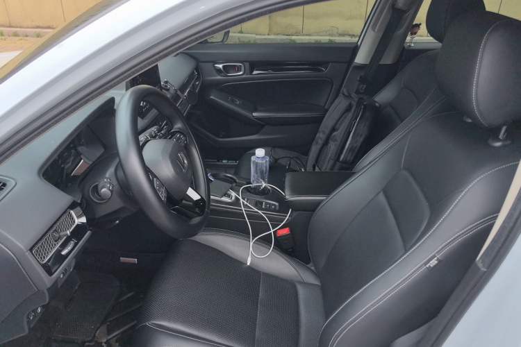 Used Honda Civic 2023 HATCHBACK 2.0L eHEV Extreme Edition Left Front Seat