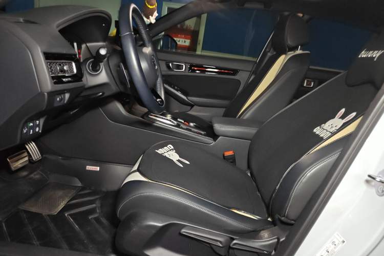 Used Honda Civic 2023 2.0L eHEV Sharp Edition Left Front Seat