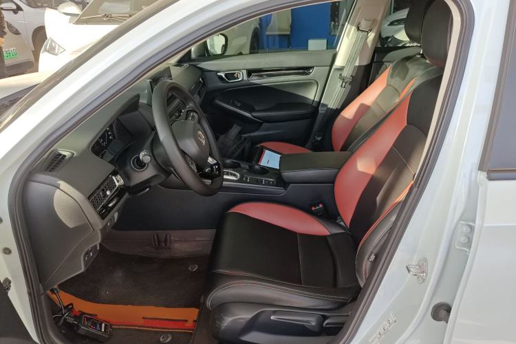 Used Honda Civic 2023 2.0L eHEV Pioneer Edition Left Front Seat