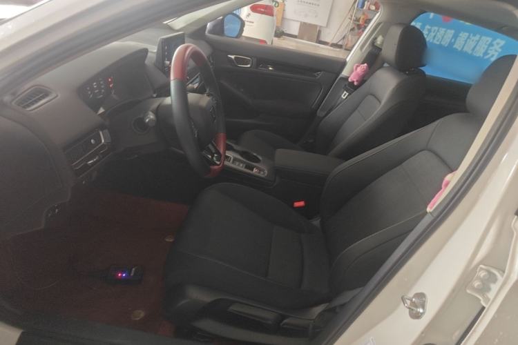 Used Honda Civic 2023 240TURBO CVT Dynamic Edition Left Front Seat
