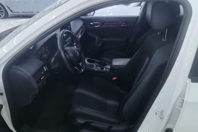 Used Honda Civic 2023 HATCHBACK 240TURBO CVT Extreme Edition Left Front Seat
