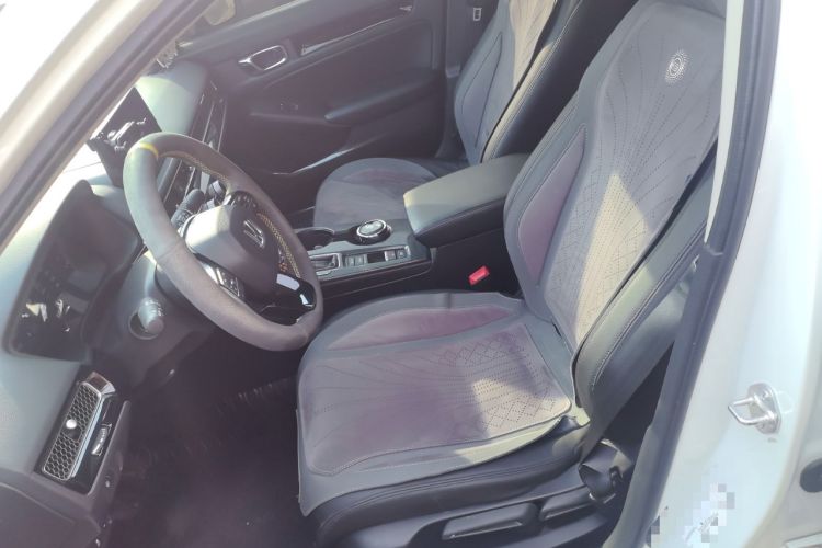Used Honda Civic 2023 240TURBO CVT Dynamic Edition Left Front Seat