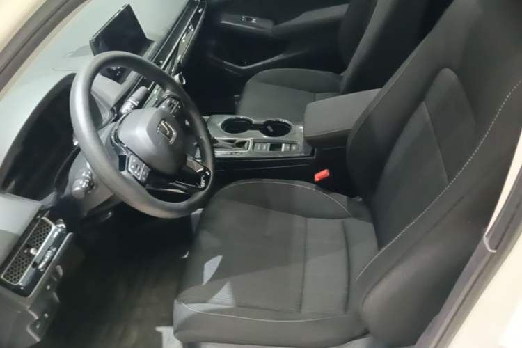 Used Honda Civic 2023 240TURBO CVT Dynamic Edition Left Front Seat