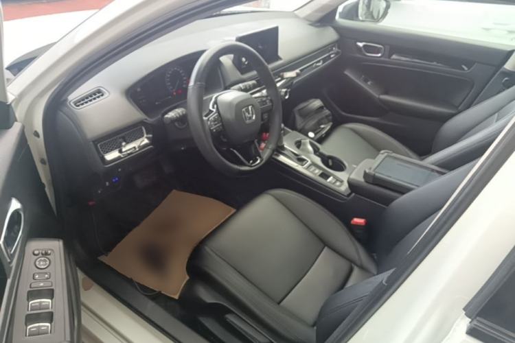 Used Honda Civic 2023 HATCHBACK 240TURBO CVT Zhiyue Edition Left Front Seat