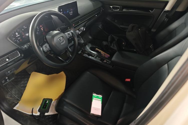 Used Honda Civic 2023 240TURBO CVT Dynamic Edition Left Front Seat