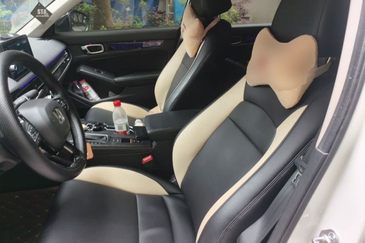 Used Honda Civic 2023 240TURBO CVT Dynamic Edition Left Front Seat