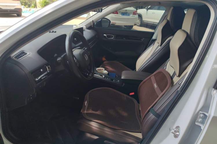 Used Honda Civic 2023 2.0L eHEV Pioneer Edition Left Front Seat