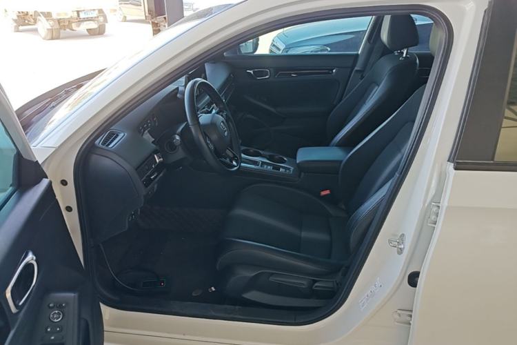 Used Honda Civic 2023 HATCHBACK 240TURBO CVT Extreme Edition Left Front Seat