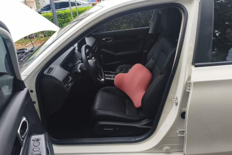 Used Honda Civic 2023 240TURBO CVT Dynamic Control · C-Position Guest Special Edition Left Front Seat