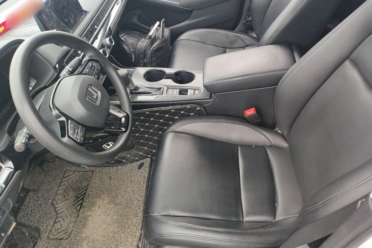 Used Honda Civic 2023 240TURBO CVT Dynamic Edition Left Front Seat