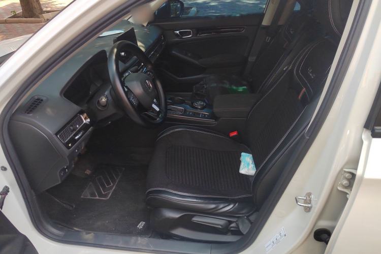 Used Honda Civic 2023 240TURBO CVT Dynamic Edition Left Front Seat