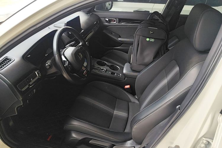 Used Honda Civic 2023 HATCHBACK 240TURBO CVT Extreme Edition Left Front Seat