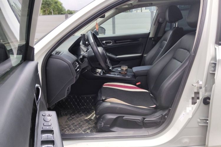 Used Honda Civic 2023 240TURBO CVT Dynamic · Center Stage Special Edition Left Front Seat