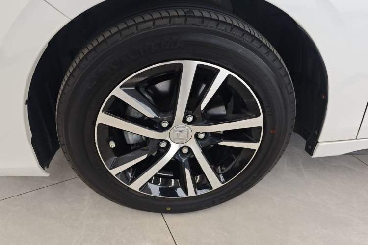 Used Honda Civic 2023 HATCHBACK 240TURBO CVT Zhiyue Edition Left Front Wheel Hub