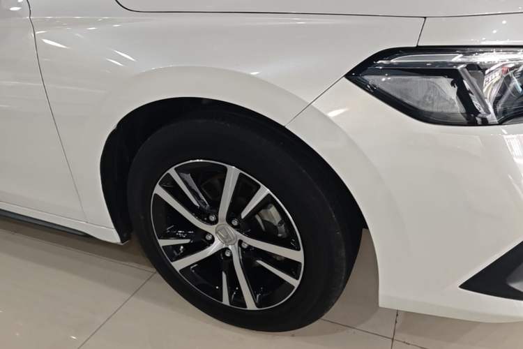 Used Honda Civic 2023 HATCHBACK 240TURBO CVT Zhiyue Edition Left Front Wheel Hub