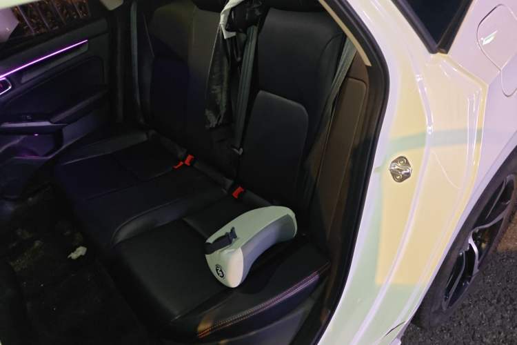 Used Honda Civic 2023 240TURBO CVT Dynamic Edition Left Rear Seat