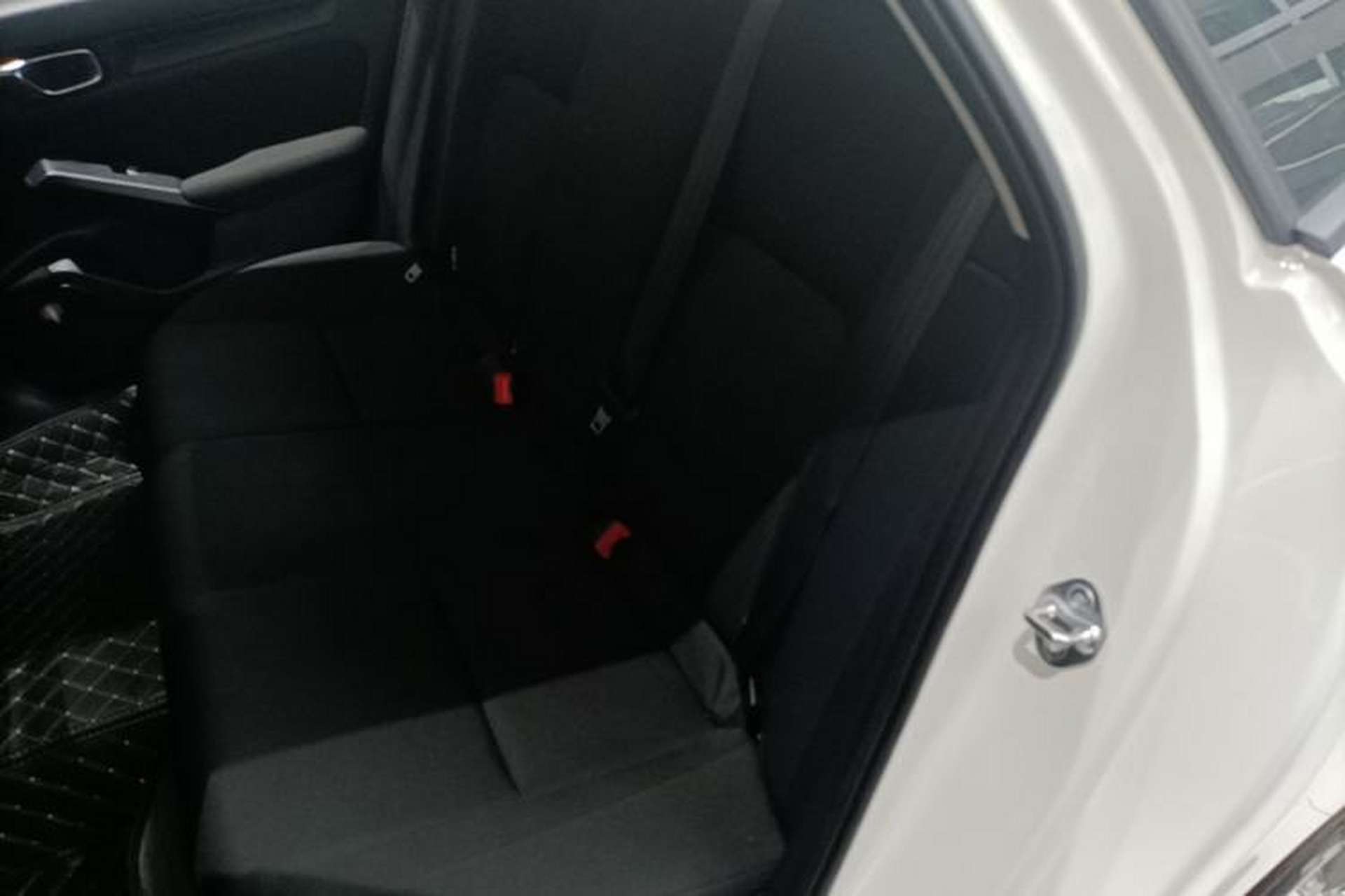 Used Honda Civic 2023 240TURBO CVT Dynamic · Center Stage Special Edition Left Rear Seat