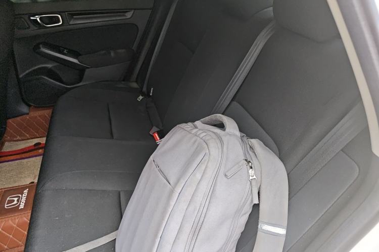 Used Honda Civic 2023 240TURBO CVT Dynamic · Center Stage Special Edition Left Rear Seat