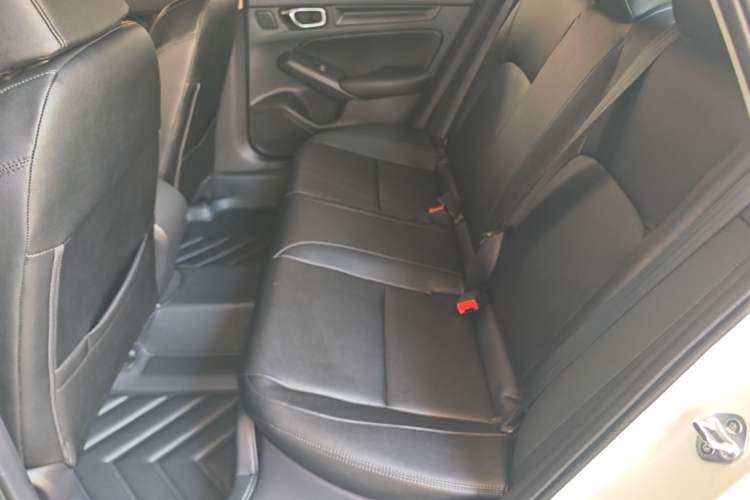 Used Honda Civic 2023 240TURBO CVT Dynamic Edition Left Rear Seat