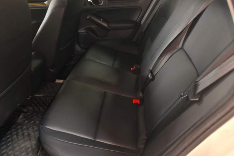 Used Honda Civic 2023 240TURBO CVT Dynamic Edition Left Rear Seat