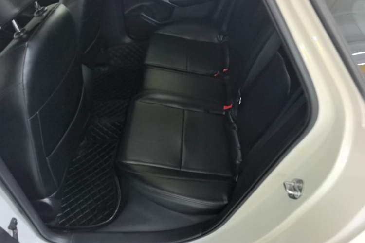 Used Honda Civic 2023 240TURBO CVT Dynamic Edition Left Rear Seat