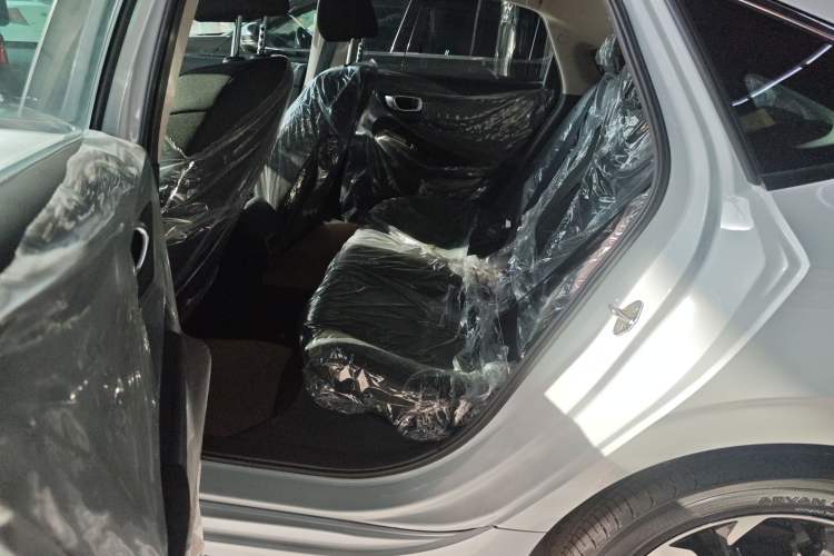 Used Honda Civic 2023 HATCHBACK 2.0L eHEV Extreme Edition Left Rear Seat