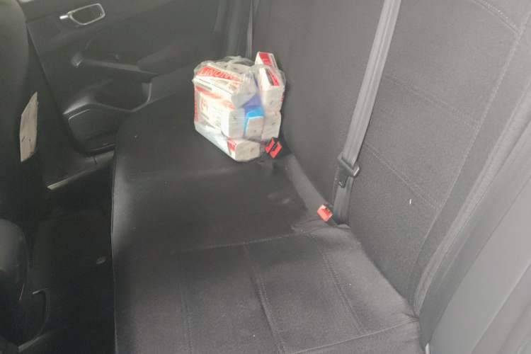 Used Honda Civic 2023 2.0L eHEV Pioneer Edition Left Rear Seat