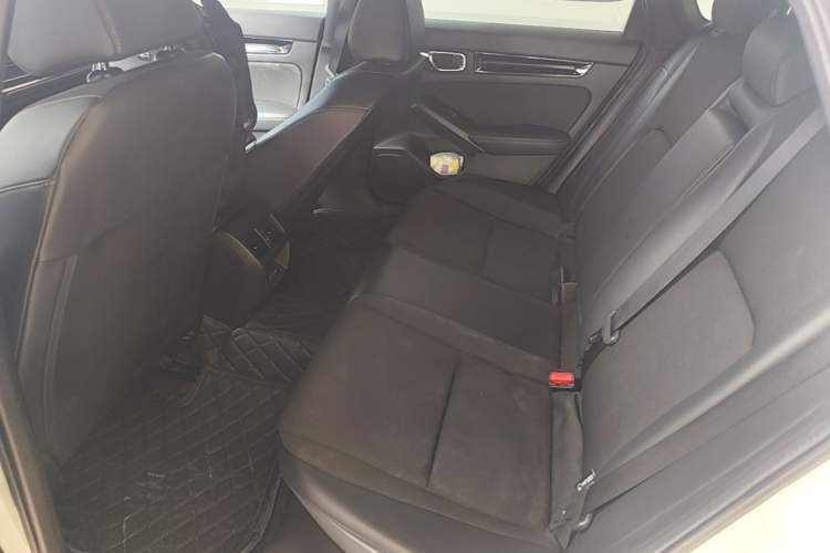 Used Honda Civic 2023 HATCHBACK 240TURBO CVT Extreme Edition Left Rear Seat