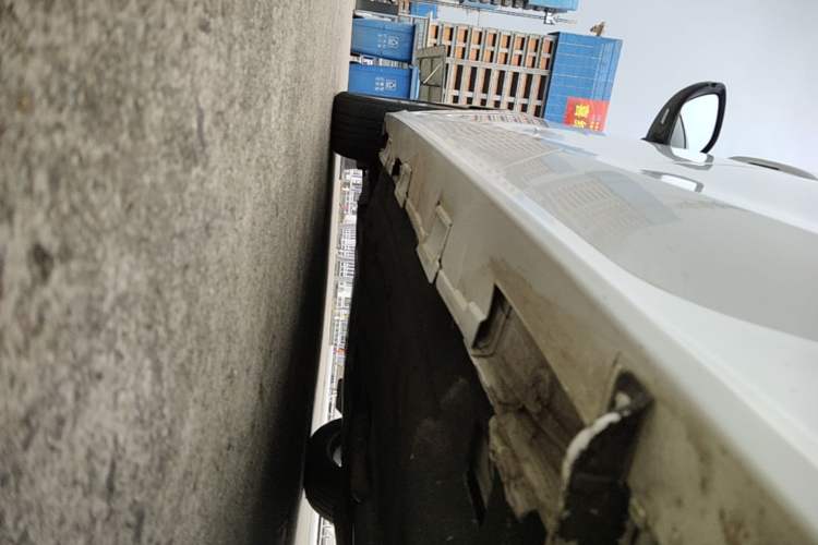 Used Honda Civic 2023 240TURBO CVT Dynamic Edition Left Side Sill