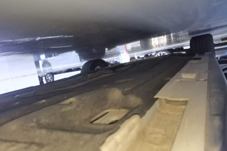 Used Honda Civic 2023 HATCHBACK 240TURBO Manual Extreme Edition Left Side Sill