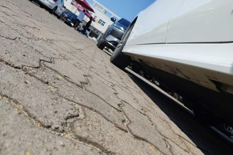 Used Honda Civic 2023 240TURBO CVT Dynamic Edition Left Side Sill