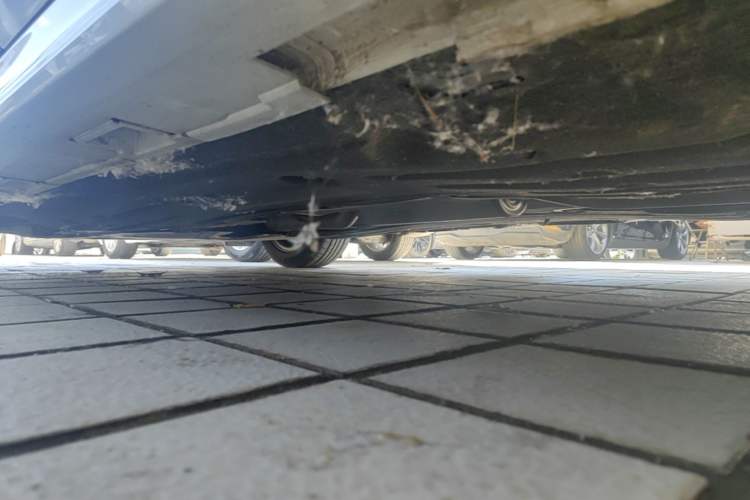 Used Honda Civic 2023 240TURBO CVT Dynamic Edition Left Side Sill