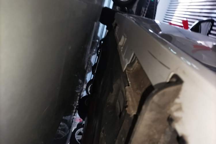 Used Honda Civic 2023 240TURBO CVT Dynamic Edition Left Side Sill
