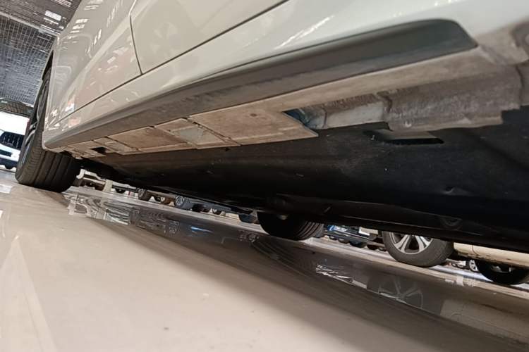 Used Honda Civic 2023 HATCHBACK 240TURBO CVT Zhiyue Edition Left Side Sill