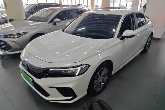 Used Honda Civic 2023 240TURBO CVT Dynamic · Center Stage Special Edition